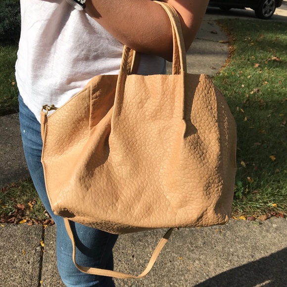 Oliveve Handbags - Oliveve Pebbled Cowhide Zoe Tote